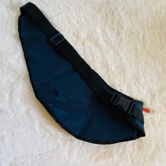 Y2K Old Navy Blue Camouflage Crossbody Sling Backpack Rave Bag Vintage - Picture 8 of 8